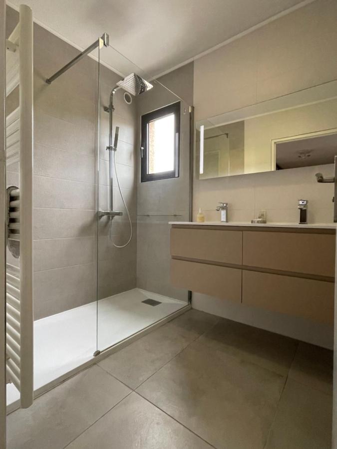 Domaine D'Ahmosis, Modern 2 Bedrooms Refurbished Apartment, F3 Moderne Fraichement Renove Le Cannet Exterior foto